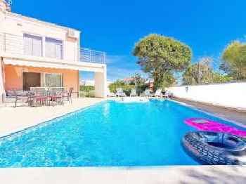 Holiday Home Lana 220