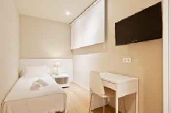 Ola Living Hostal Diagonal 201