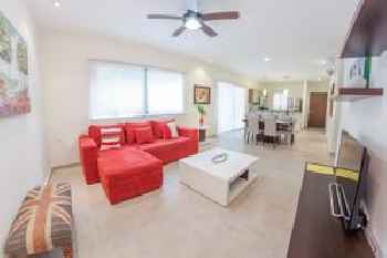 Quiet & Relaxing 2BR condo in the most exclusive area by Happy Address 201