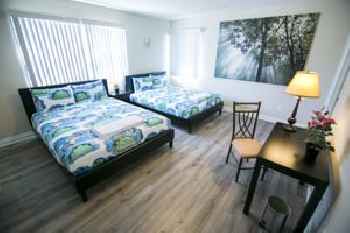 Los Angeles Downtown Apartments 201