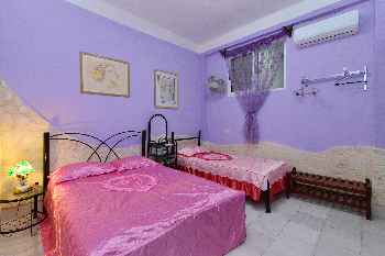 REFUGIO DE ALINA HOSTEL Room B