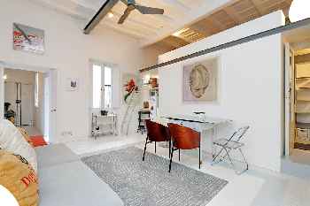 Monti Bright Apartment