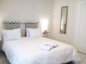 Kolonaki Cozy Apartment 201