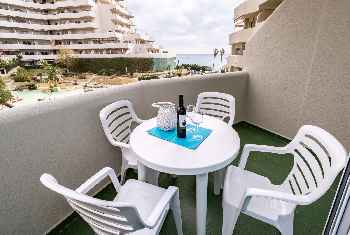 Benal Beach 121 - Modern First Line Beach 2BR Apartment in Benal Beach Resort