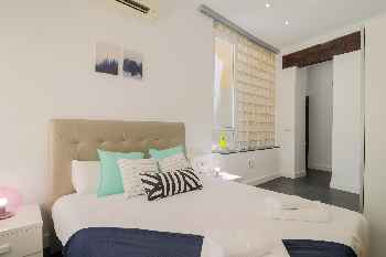 Industrial Style 2 Bedroom in Town (C55)