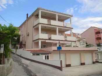 Apartment Dragutin A2 drugi kat Okrug Gornji, Island Ciovo