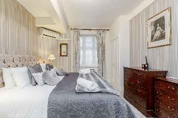 London luxury for 4 nr Harrods & Hyde Park