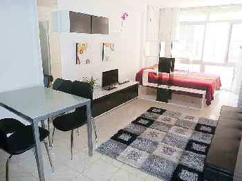 Fuengirola (Apt. 270647)