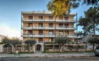 Zina Hotel Apartments 219