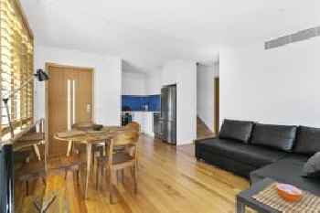 Driftwood Apartment Rye 201