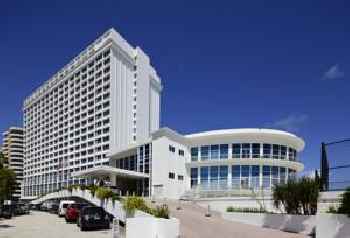 New Point Miami Beach Apartments 201