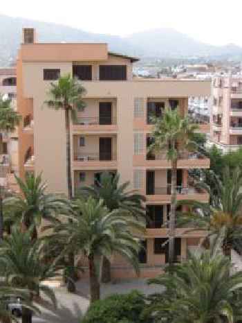Apartamentos Alamos