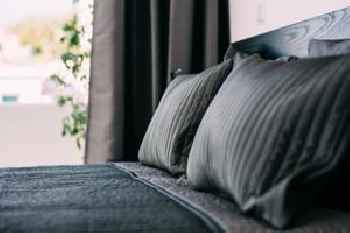 ARTS IN Apartments Pina