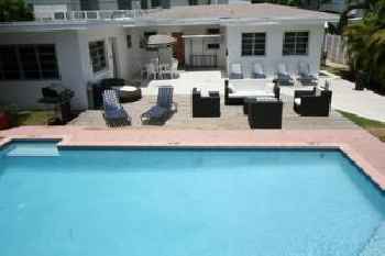 Casa Gaby Apartments by Royal Stays Miami 201