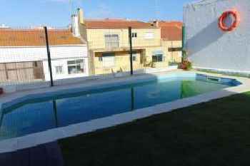2 bedrooms apartment with shared pool enclosed garden and wifi at Almada 5 km away from the beach 201