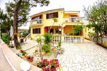 Villa Mara 201