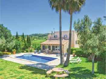 Awesome home in Sineu with WiFi, Private swimming pool and Outdoor swimming pool 220