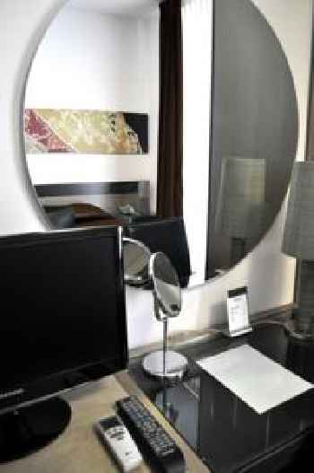 Easy Milano - Rooms and Apartments Navigli 219